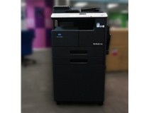 柯尼卡美能達復(fù)印機306外觀主打純黑色調(diào) 彰顯商務(wù)風范